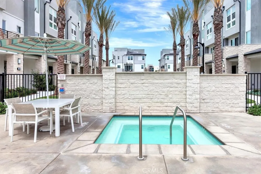 1810 W Bushell Street, Anaheim, California 92805 home-pic-31